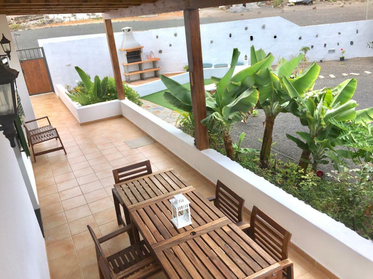Finca La Costa Tinajo Buitenkant foto